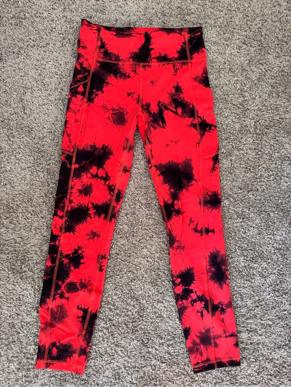 Lululemon Wunder Train High Rise - Picture 2 of 4